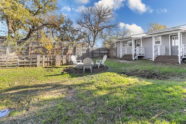 1517 Hill Way DR, Granite Shoals, TX 78654