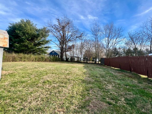 45 Frank Heock Road, Crab Orchard, KY 40419