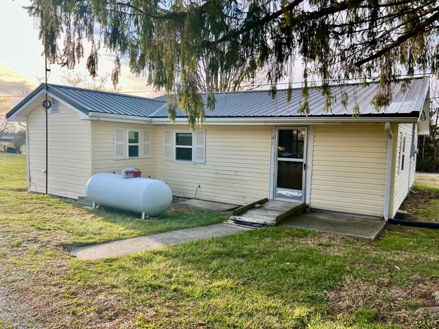 45 Frank Heock Road, Crab Orchard, KY 40419