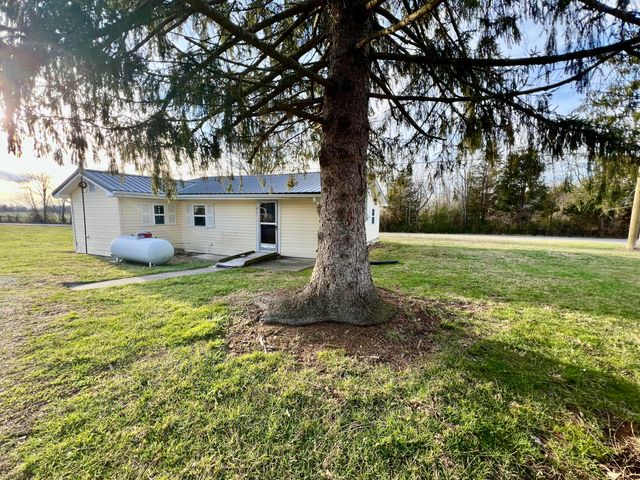 45 Frank Heock Road, Crab Orchard, KY 40419