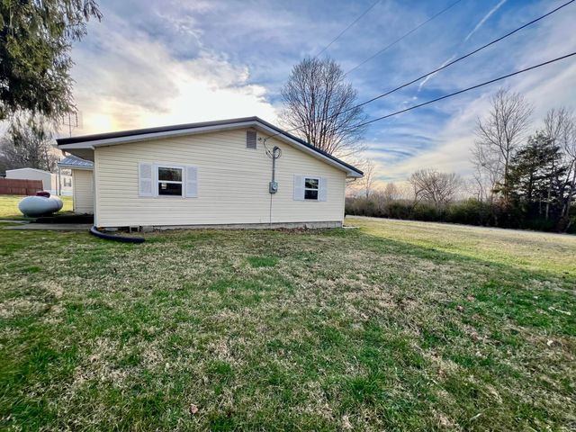 45 Frank Heock Road, Crab Orchard, KY 40419