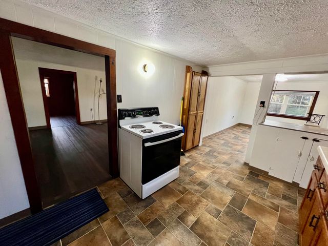 45 Frank Heock Road, Crab Orchard, KY 40419