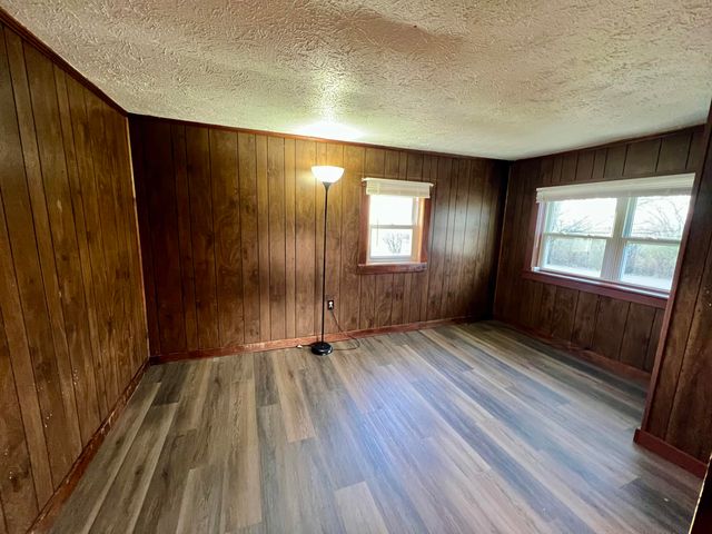 45 Frank Heock Road, Crab Orchard, KY 40419