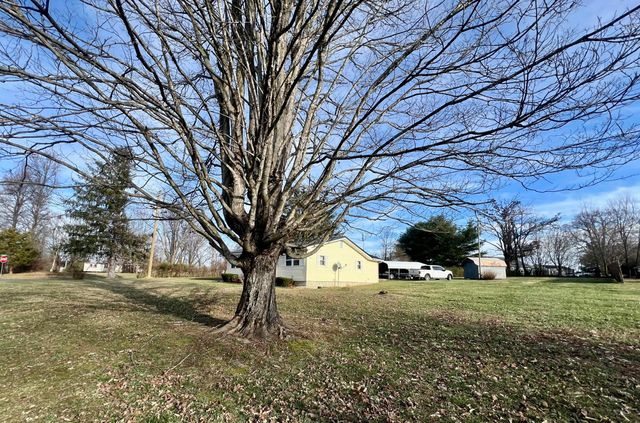 45 Frank Heock Road, Crab Orchard, KY 40419