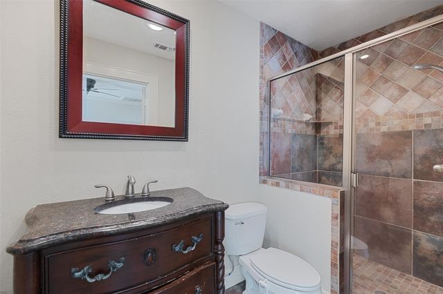 2304 Yucca Avenue, Fort Worth, TX 76111