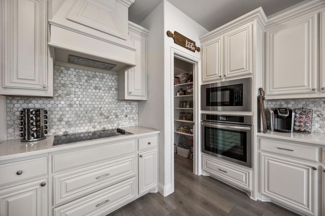 3911 Holly Springs Lane, Kaufman, TX 75142