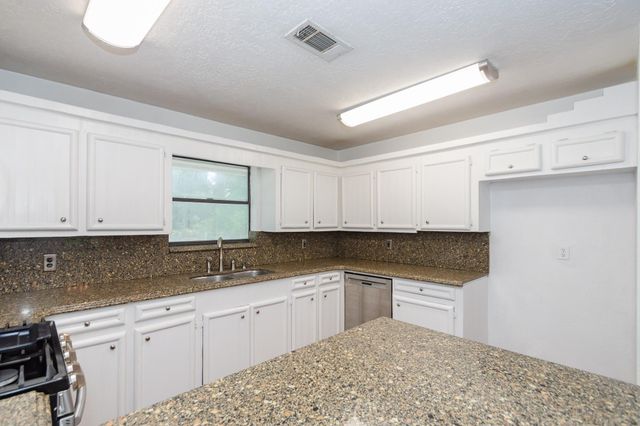26161 E Holly Lane, Splendora, TX 77372