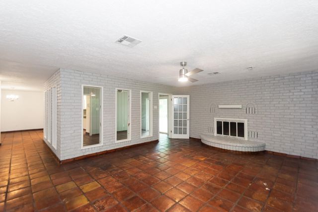26161 E Holly Lane, Splendora, TX 77372