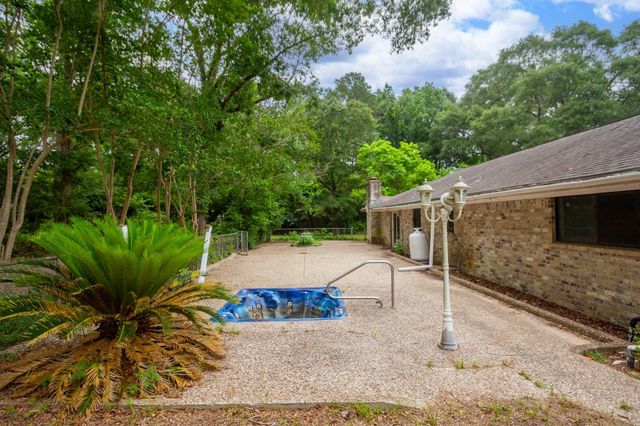 26161 E Holly Lane, Splendora, TX 77372
