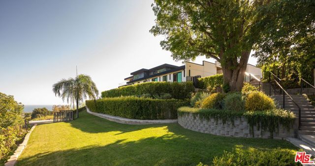 29800 Cuthbert Road, Malibu, CA 90265
