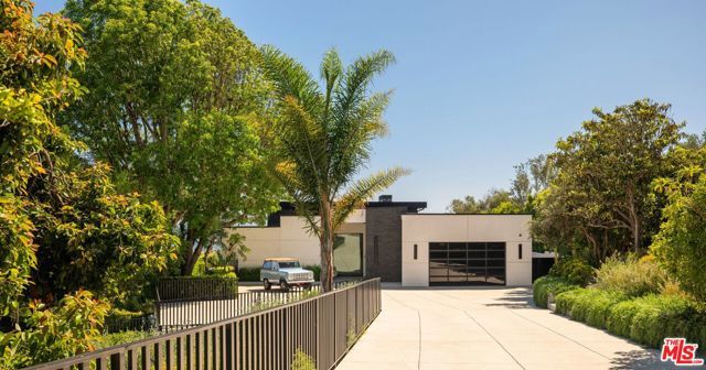 29800 Cuthbert Road, Malibu, CA 90265