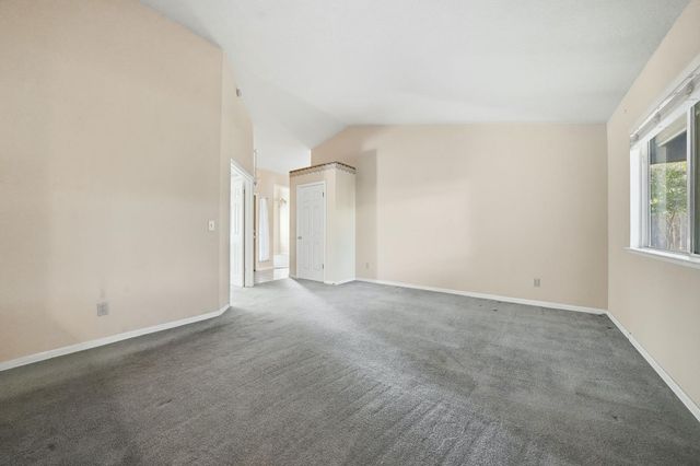 229 Sandpiper Dr, Galt, CA 95632