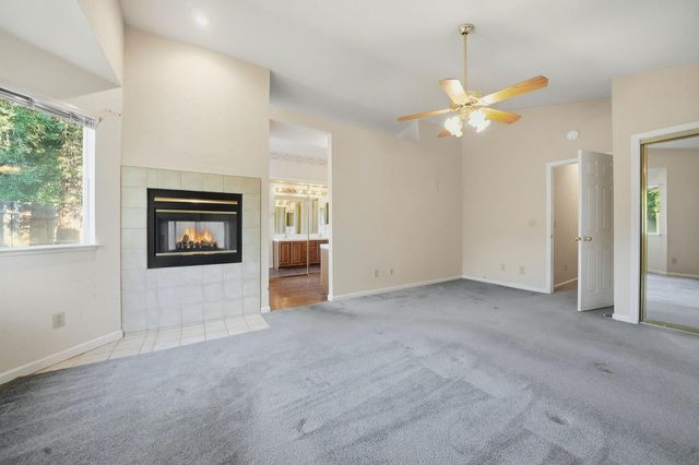 229 Sandpiper Dr, Galt, CA 95632