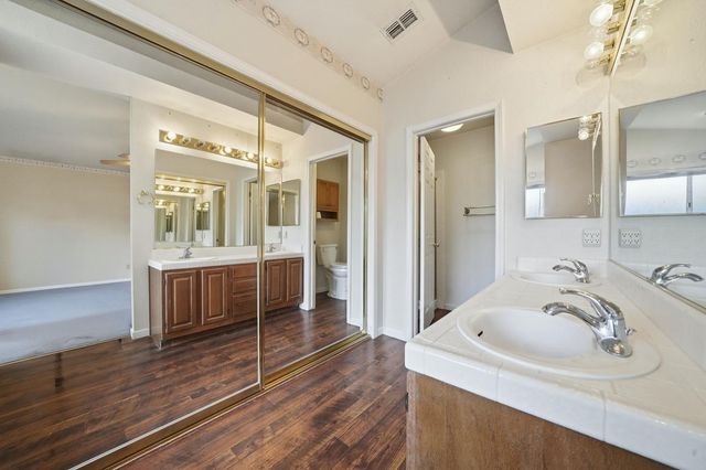 229 Sandpiper Dr, Galt, CA 95632