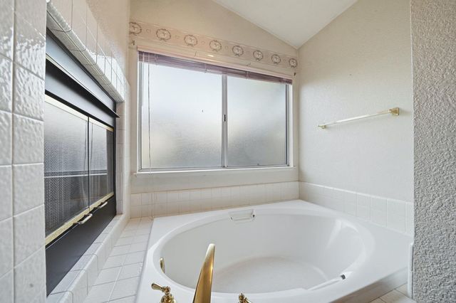 229 Sandpiper Dr, Galt, CA 95632