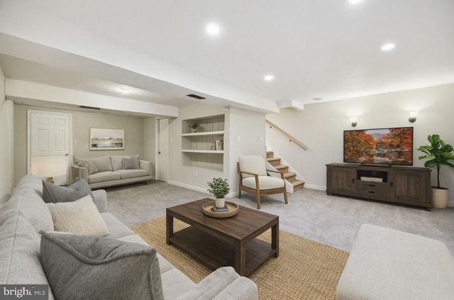 197 LEXINGTON RD, Schwenksville, PA 19473