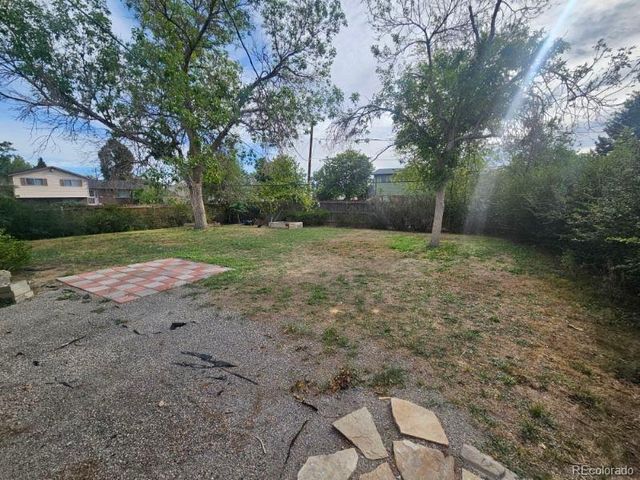 1096 Fraser Street, Aurora, CO 80011
