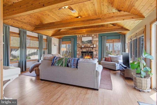 2348 HUCKLEBERRY RD, Manchester Township, NJ 08759