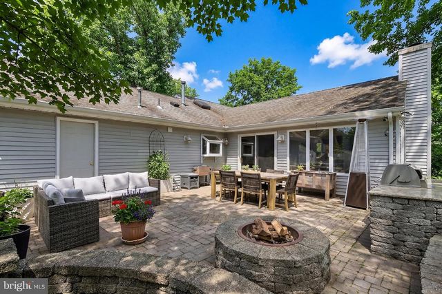 2348 HUCKLEBERRY RD, Manchester Township, NJ 08759