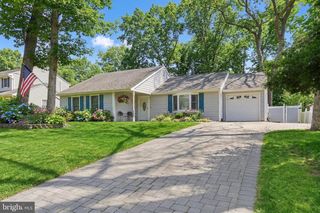 2348 HUCKLEBERRY RD, Manchester Township, NJ 08759