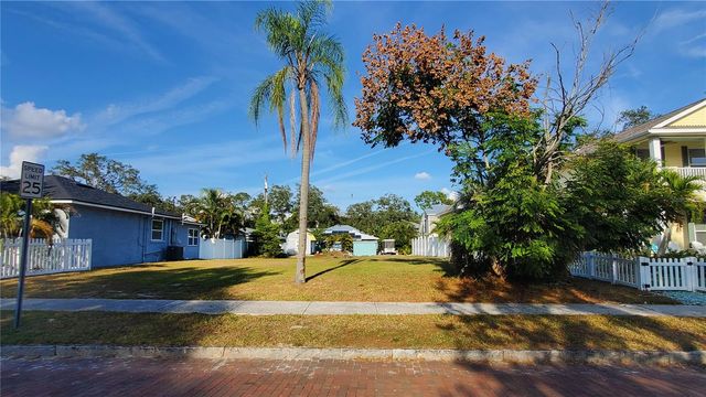 315 TUCKER STREET, Safety Harbor, FL 34695