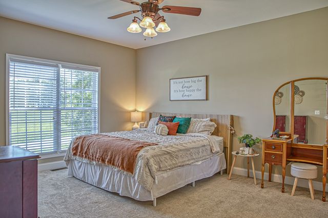 1964 Clemmons Rd, Cookeville, TN 38501