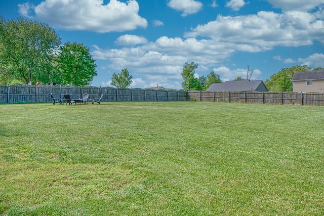 1964 Clemmons Rd, Cookeville, TN 38501