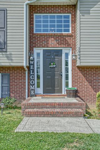 1964 Clemmons Rd, Cookeville, TN 38501