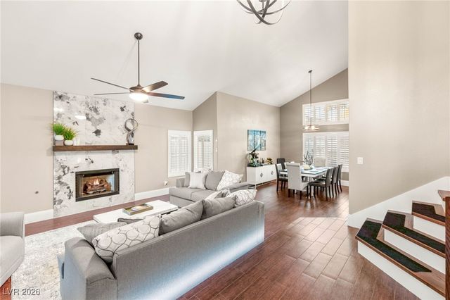 2040 Shadow Brook Way, Henderson, NV 89074