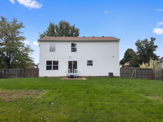 208 Isaac Tharp Street, Pataskala, OH 43062