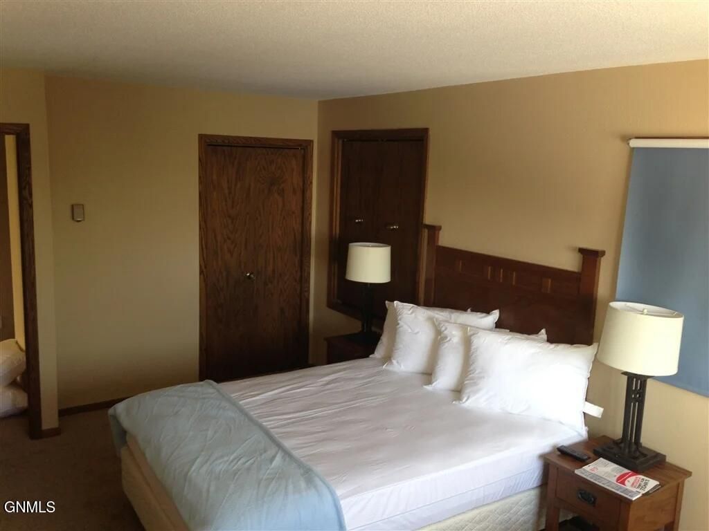 2261 85 Highway N, Watford City, ND 58854 photo 11