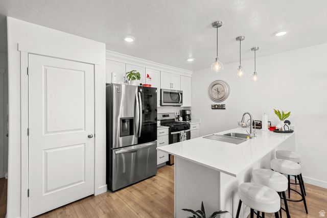 3883 S SEDIMENT DR, Magna, UT 84044