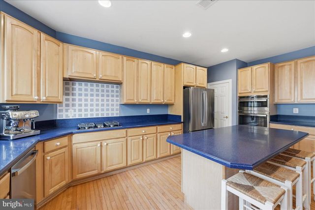 12967 HIGHLAND OAKS CT, Fairfax, VA 22033