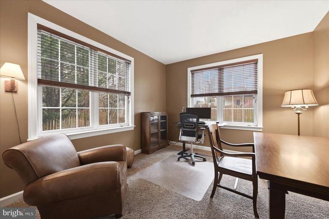 12967 HIGHLAND OAKS CT, Fairfax, VA 22033