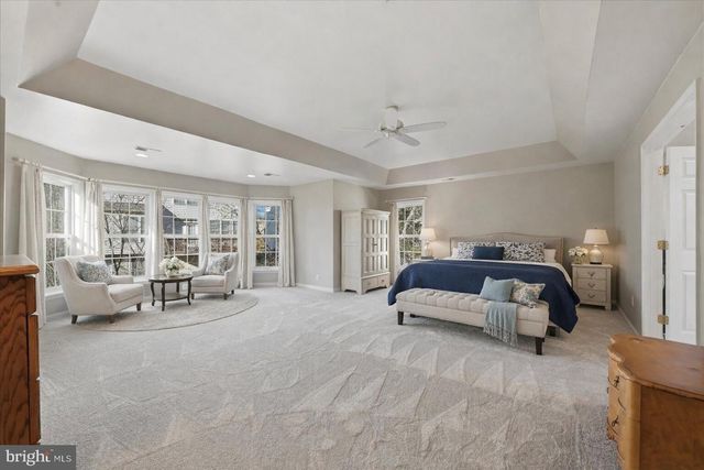 12967 HIGHLAND OAKS CT, Fairfax, VA 22033