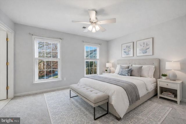 12967 HIGHLAND OAKS CT, Fairfax, VA 22033