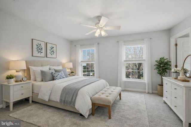 12967 HIGHLAND OAKS CT, Fairfax, VA 22033