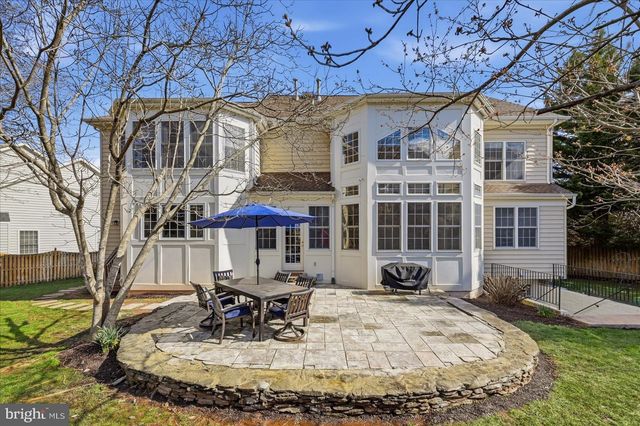 12967 HIGHLAND OAKS CT, Fairfax, VA 22033