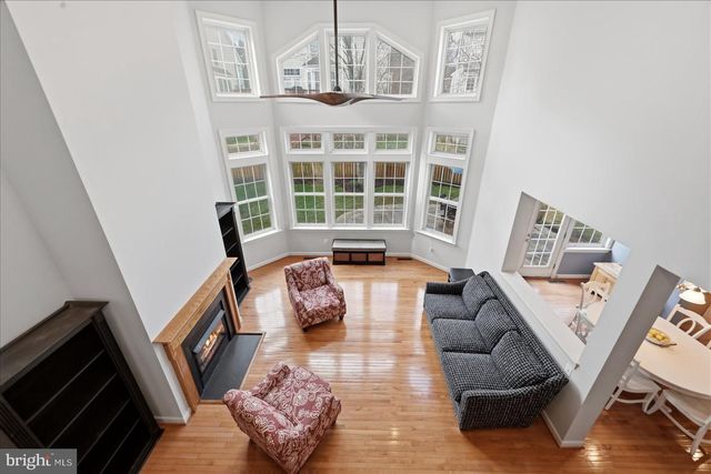 12967 HIGHLAND OAKS CT, Fairfax, VA 22033