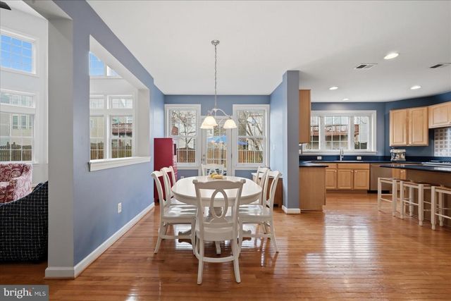 12967 HIGHLAND OAKS CT, Fairfax, VA 22033