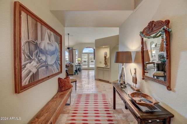 8870 E Greenview Drive, Gold Canyon, AZ 85118