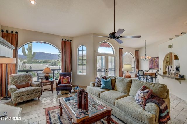 8870 E Greenview Drive, Gold Canyon, AZ 85118