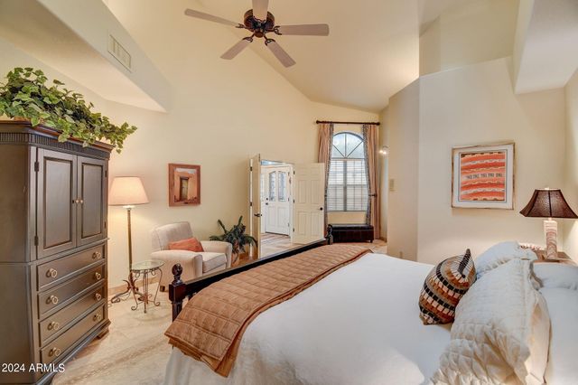 8870 E Greenview Drive, Gold Canyon, AZ 85118