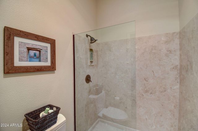 8870 E Greenview Drive, Gold Canyon, AZ 85118