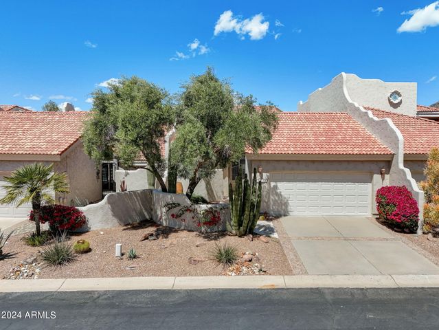 8870 E Greenview Drive, Gold Canyon, AZ 85118