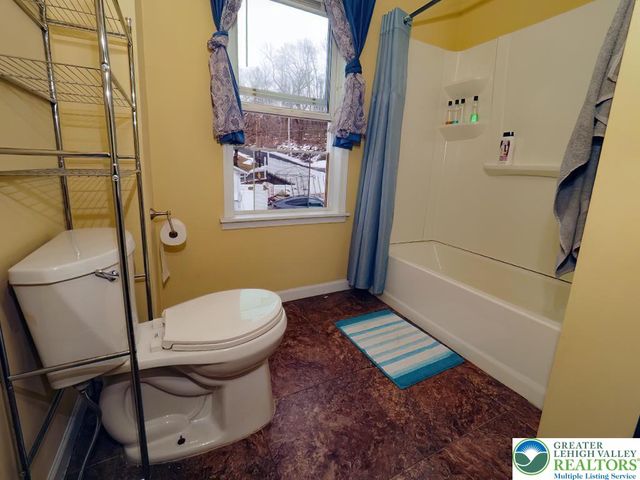 305 West 8th Street, Bethlehem, PA 18015