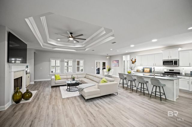 13123 Kaieteur Falls Avenue, Fairhope, AL 36532