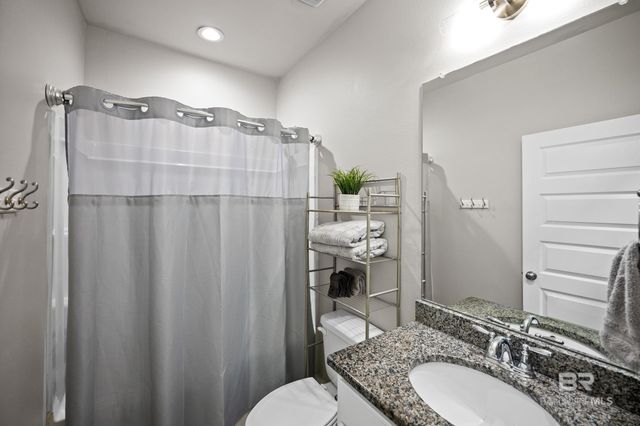 13123 Kaieteur Falls Avenue, Fairhope, AL 36532