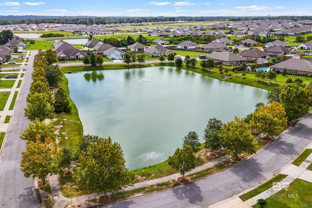 13123 Kaieteur Falls Avenue, Fairhope, AL 36532