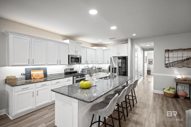 13123 Kaieteur Falls Avenue, Fairhope, AL 36532